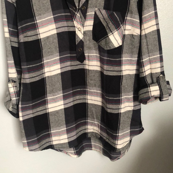 ALC- At Last Classics Small Half Button Flannel - Picture 3 of 10